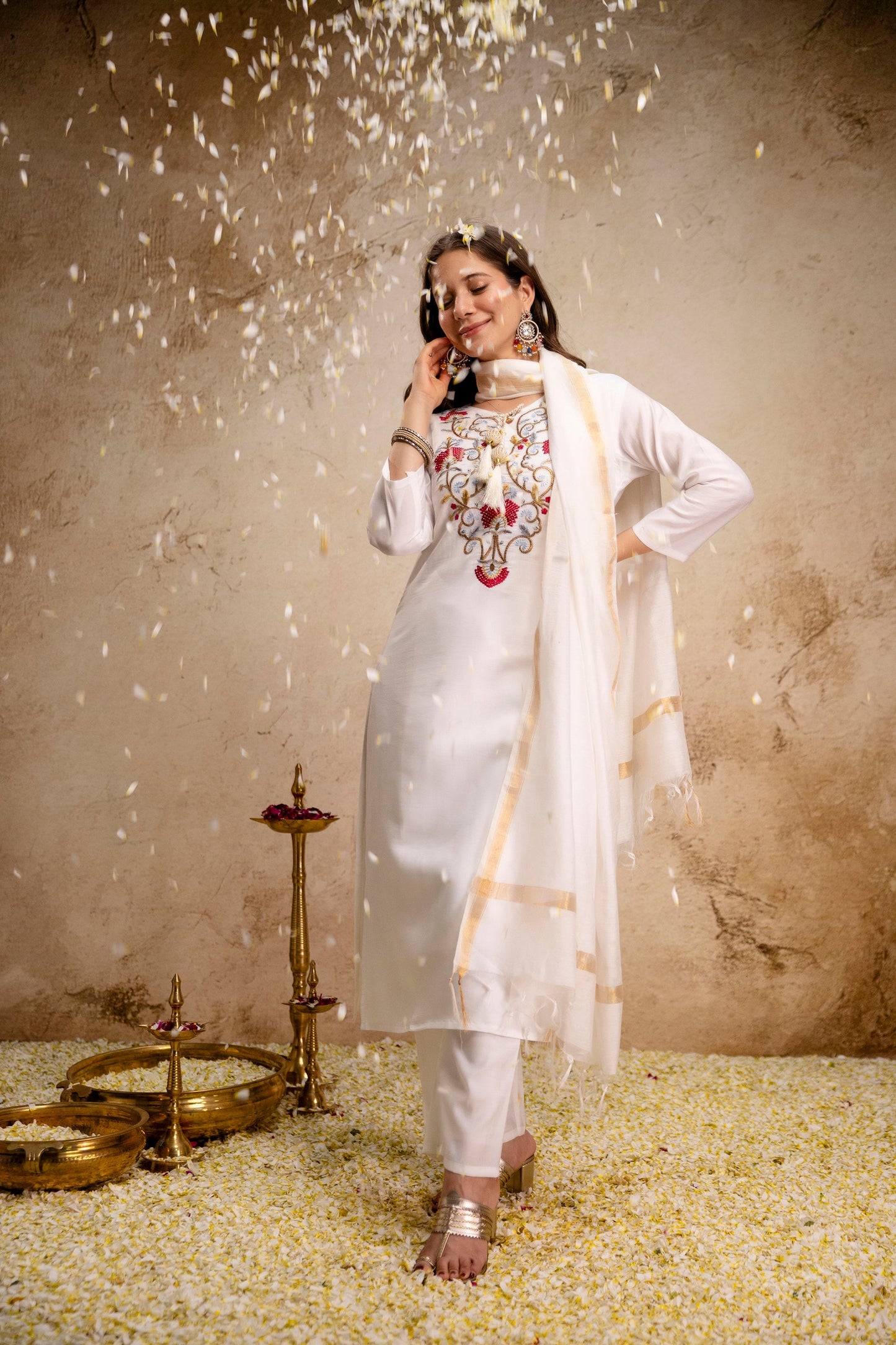 White Embroidered Roman Kurta Pant Set