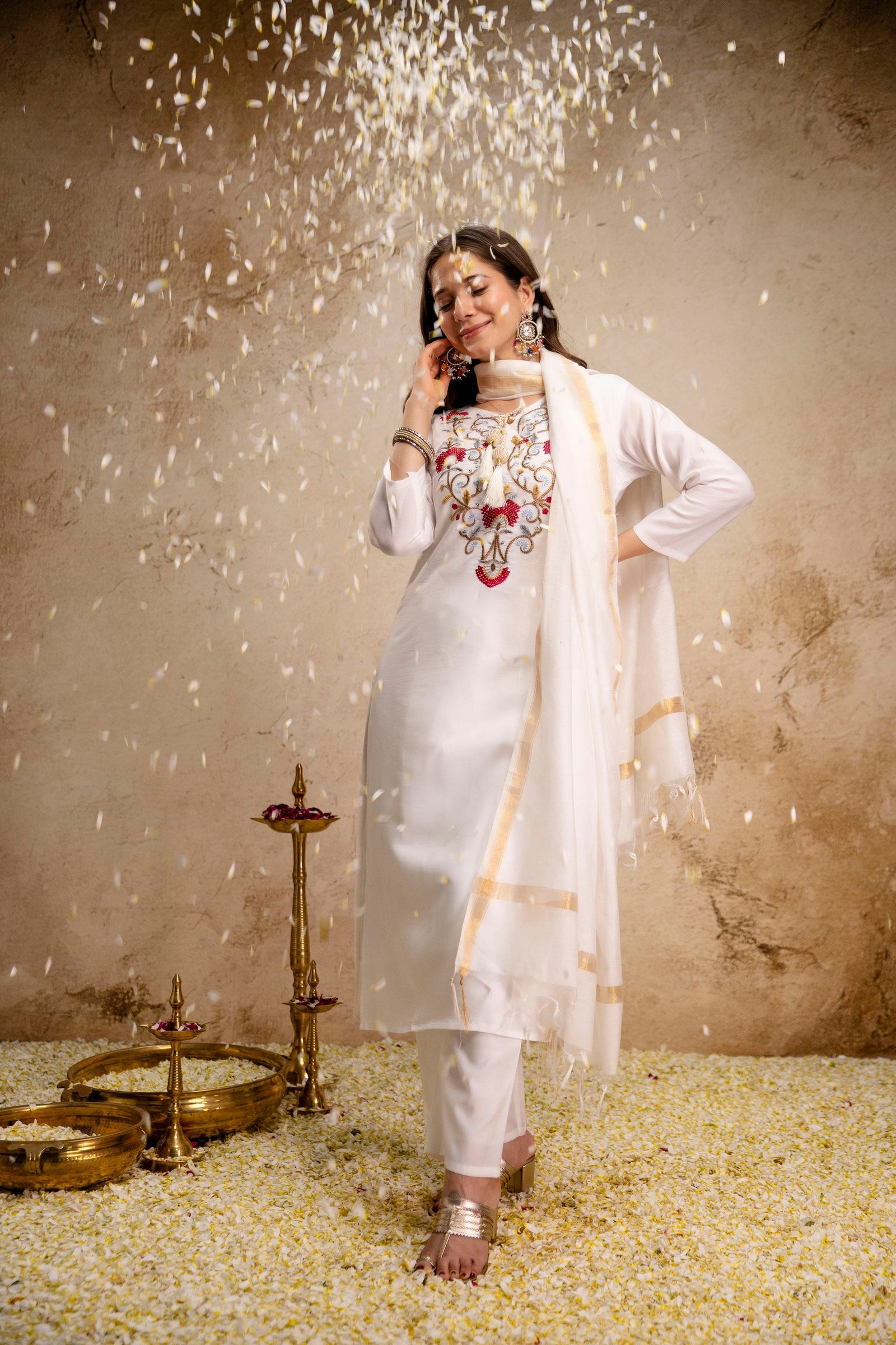 Off White Roman Embroidered Kurta Set