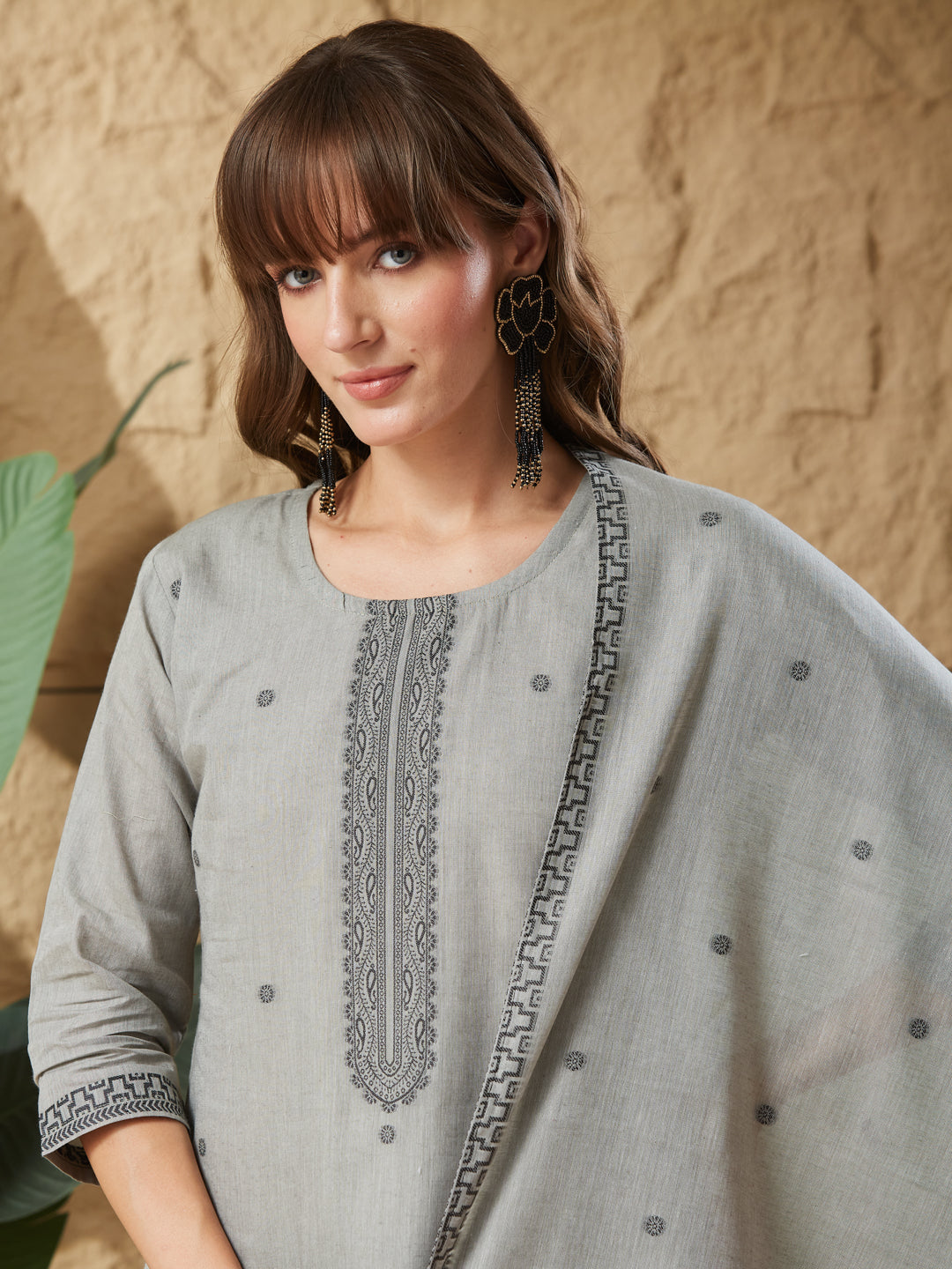 Trendy Ethnic Handloom Cotton Weaving Suit Set