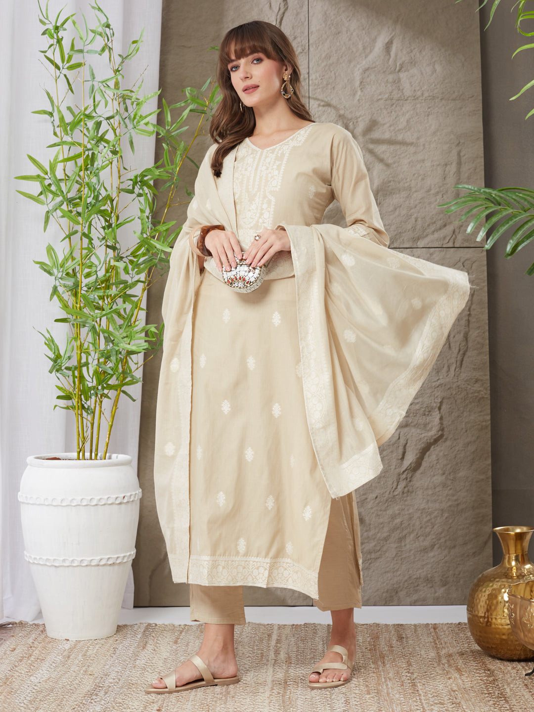 Very Glamorous Handloom Cotton Weaving Suit Set