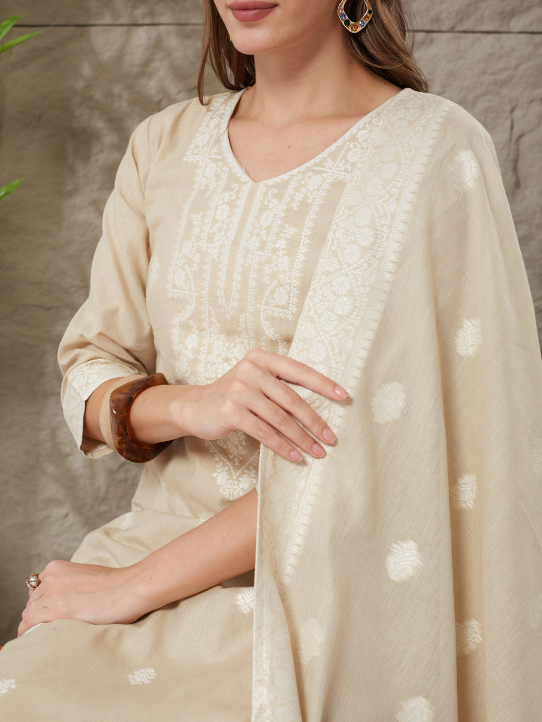 Very Glamorous Handloom Cotton Weaving Suit Set