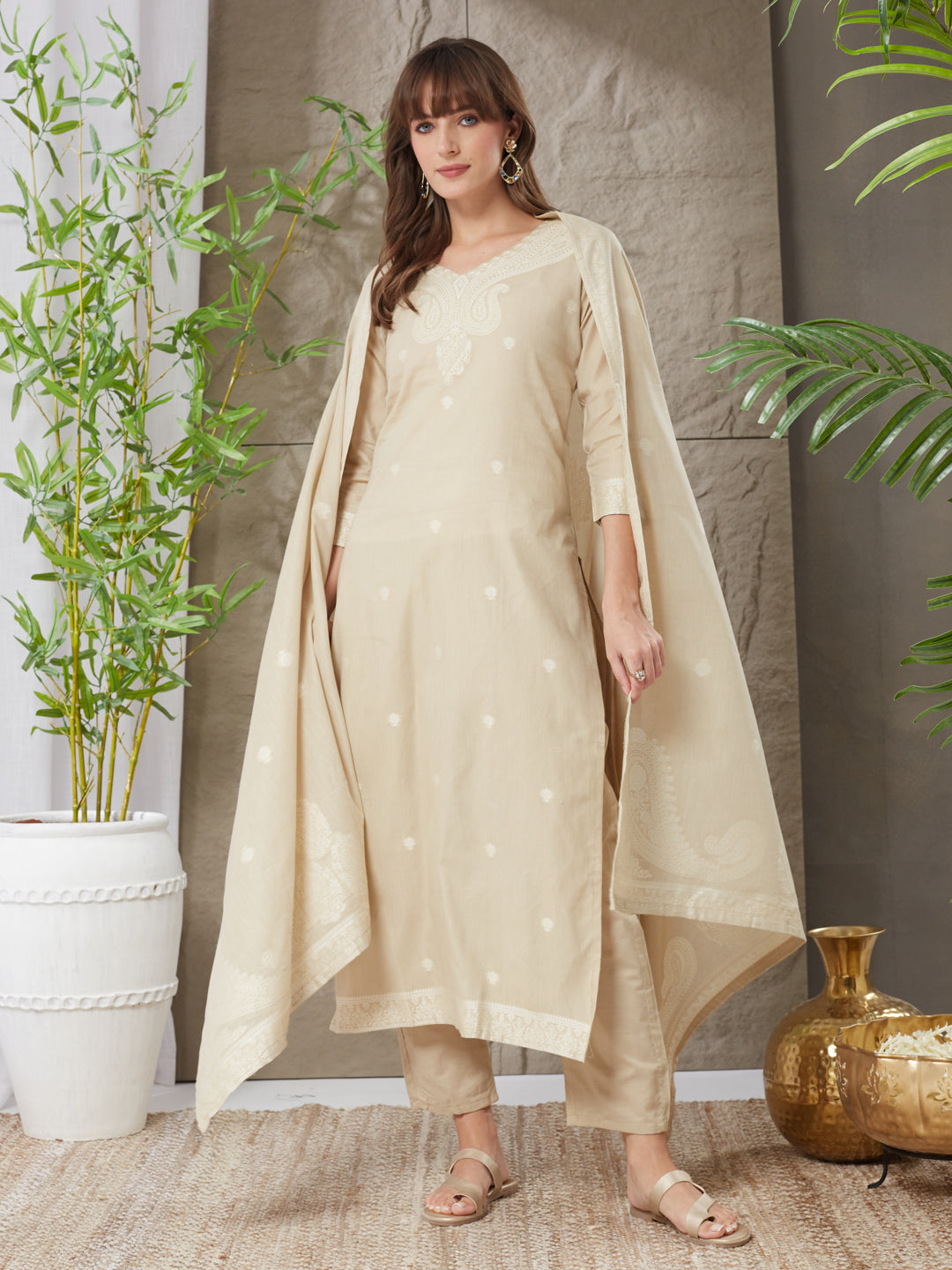 Very Elegant Handloom Cotton Weaving Suit Set