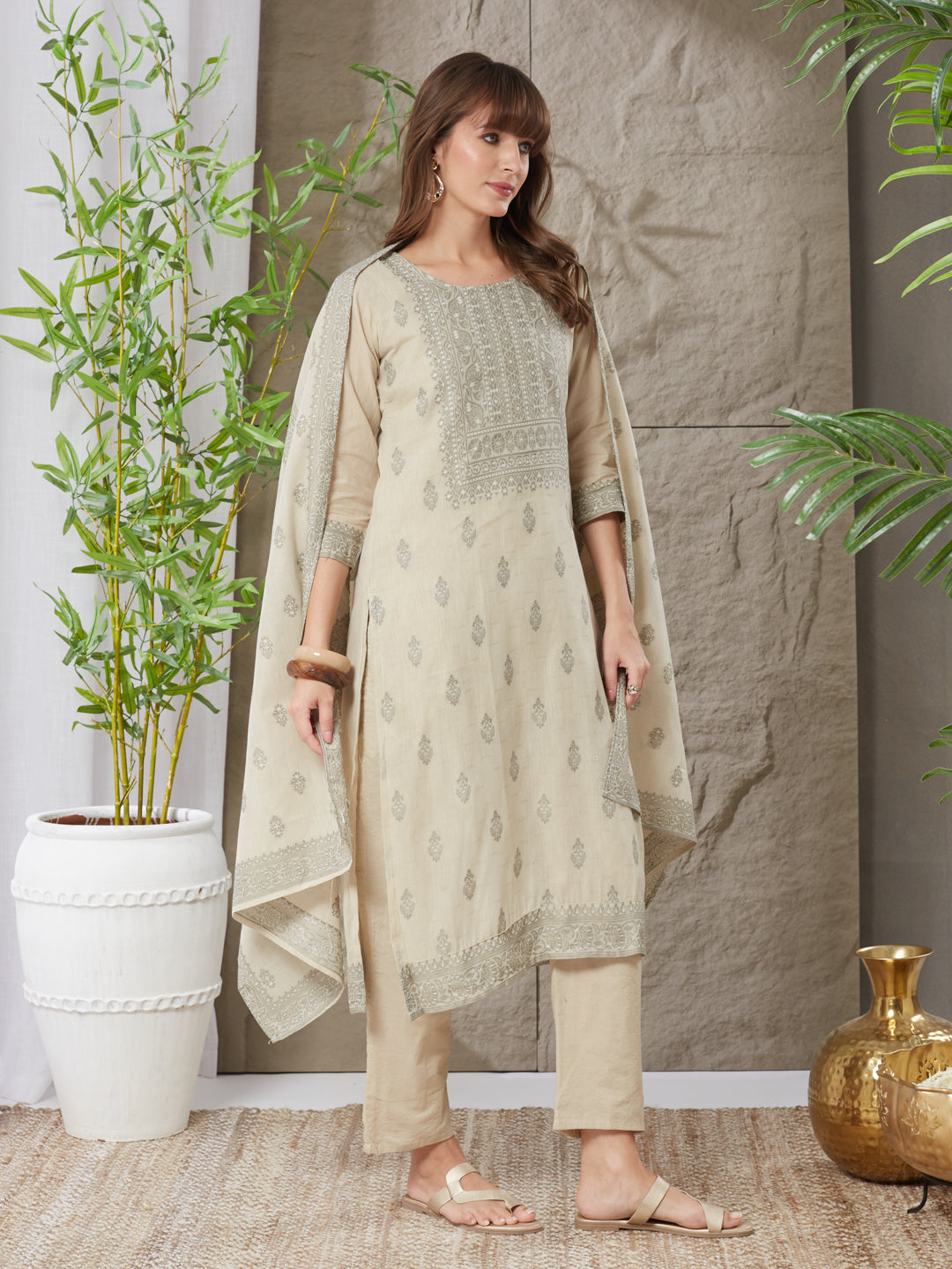 Pleasing Handloom Cotton Weaving Suit Set