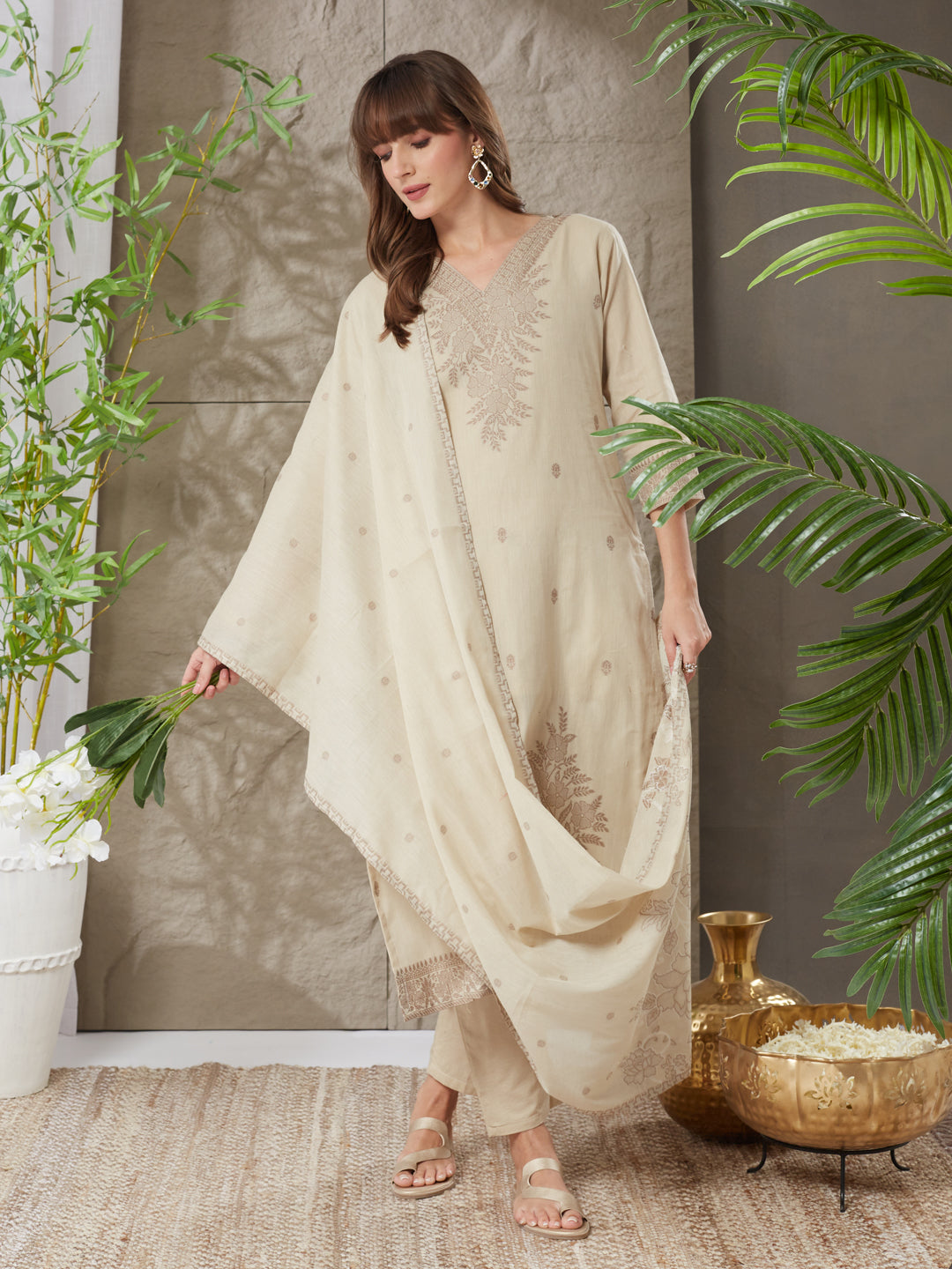 Delightful Handloom Cotton Weaving Suit Set