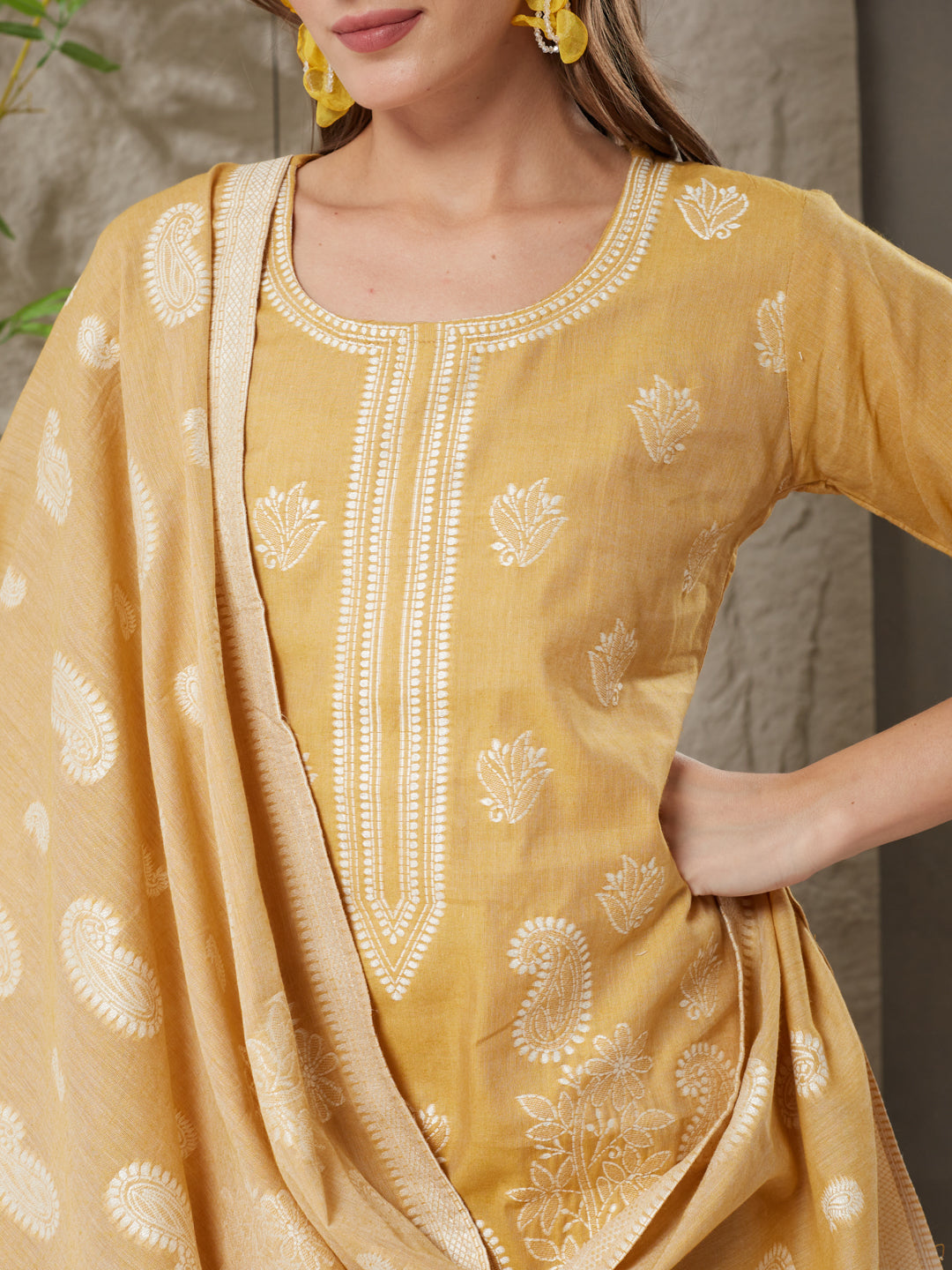 Very Heavenly Handloom Cotton Weaving Suit Set