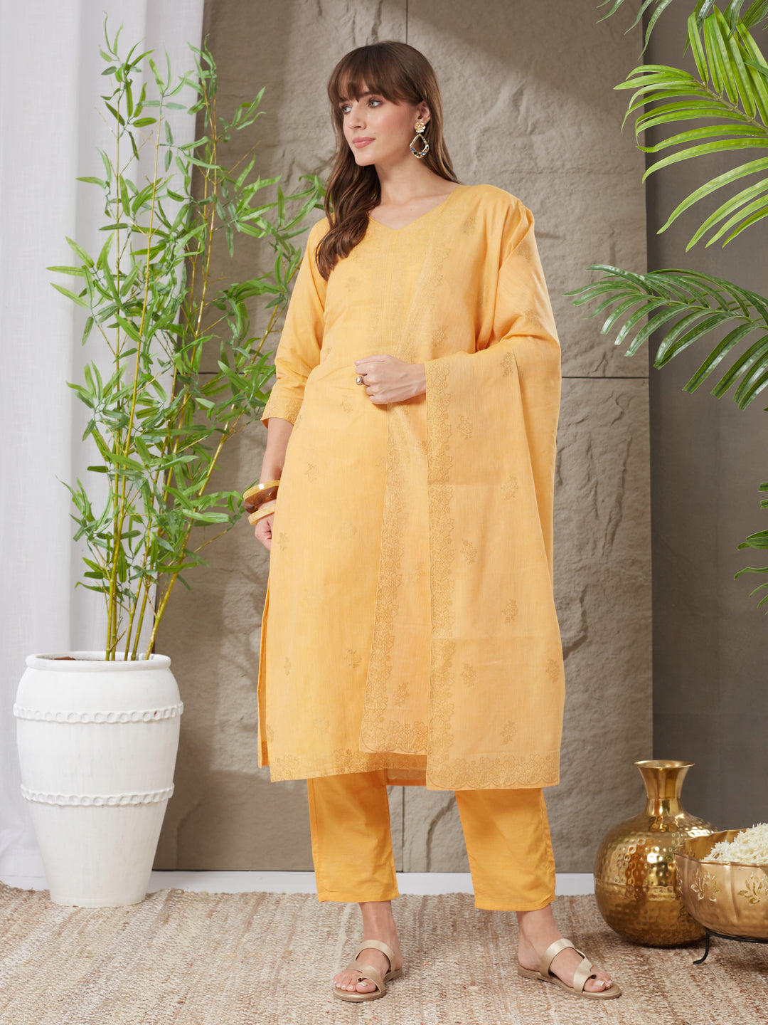 Very Graceful Handloom Cotton Weaving Suit Set