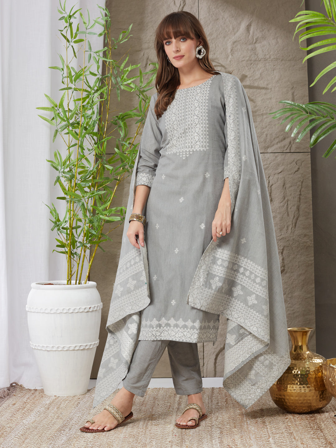 Magnificent Handloom Cotton Weaving Suit Set