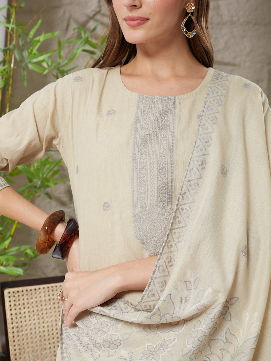 Very Lovely Handloom Cotton Weaving Suit Set
