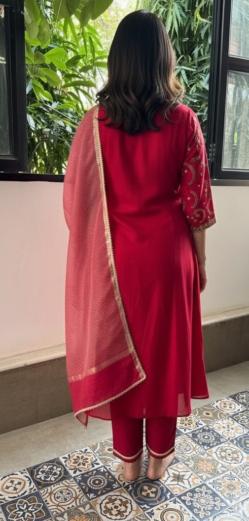 Red Viscose Chanderi Embroidered Kurta Set