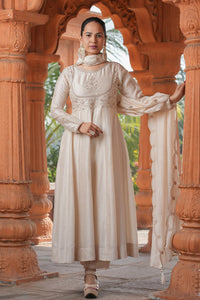 Cream Aura Vichitra Silk Suit Set