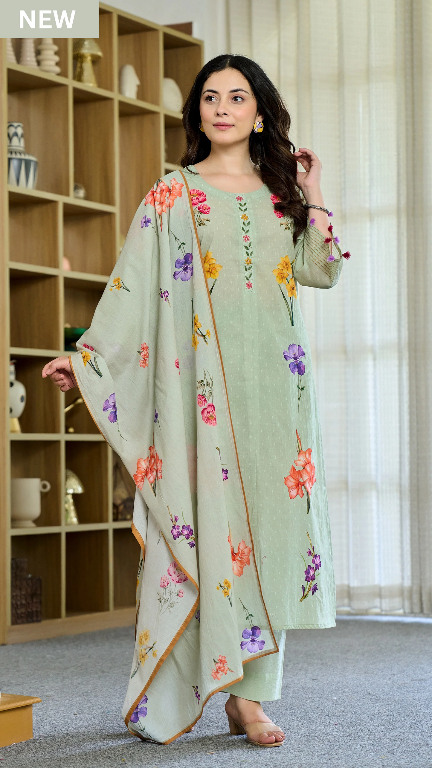 Pista Chanderi Butti Printed Kurti Set