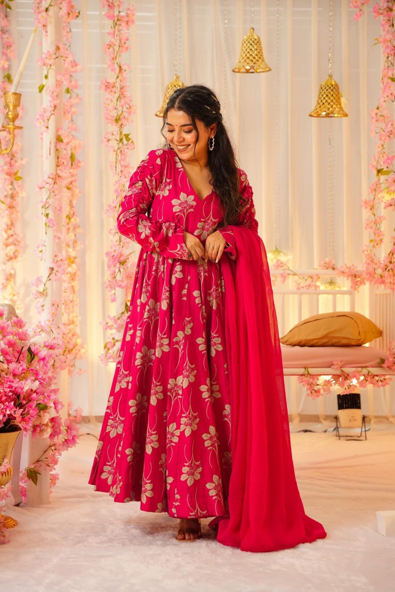 Roselle Bloom Vartigan Suit Set