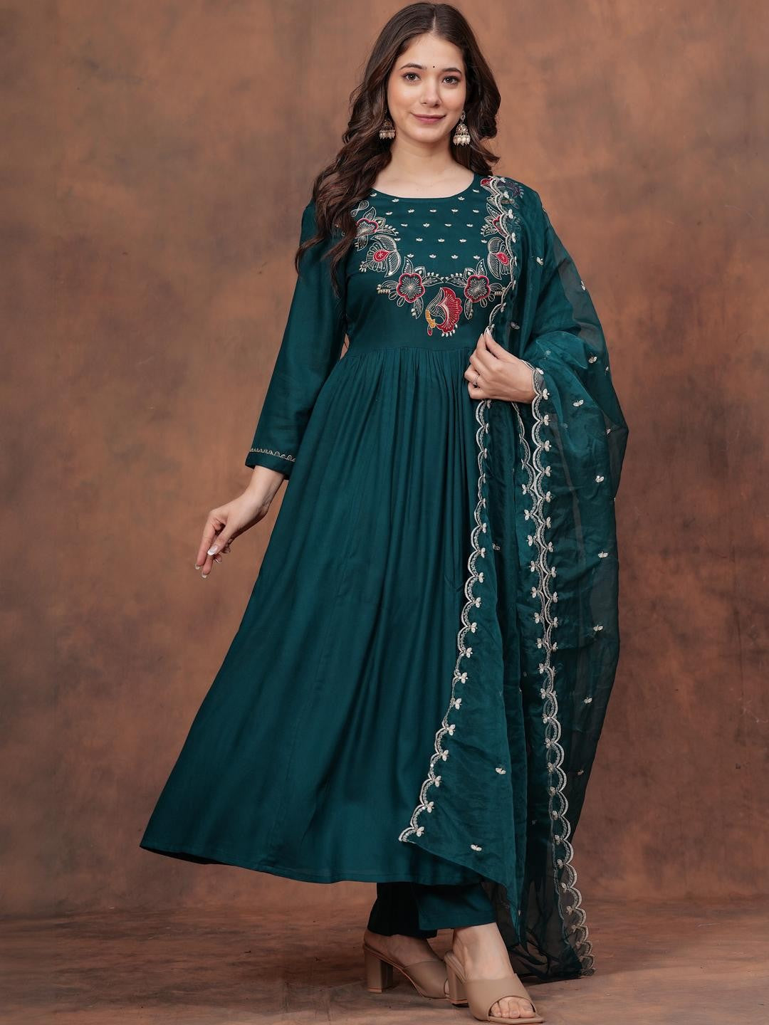 Green Petaline Bloom Rayon Suit Set