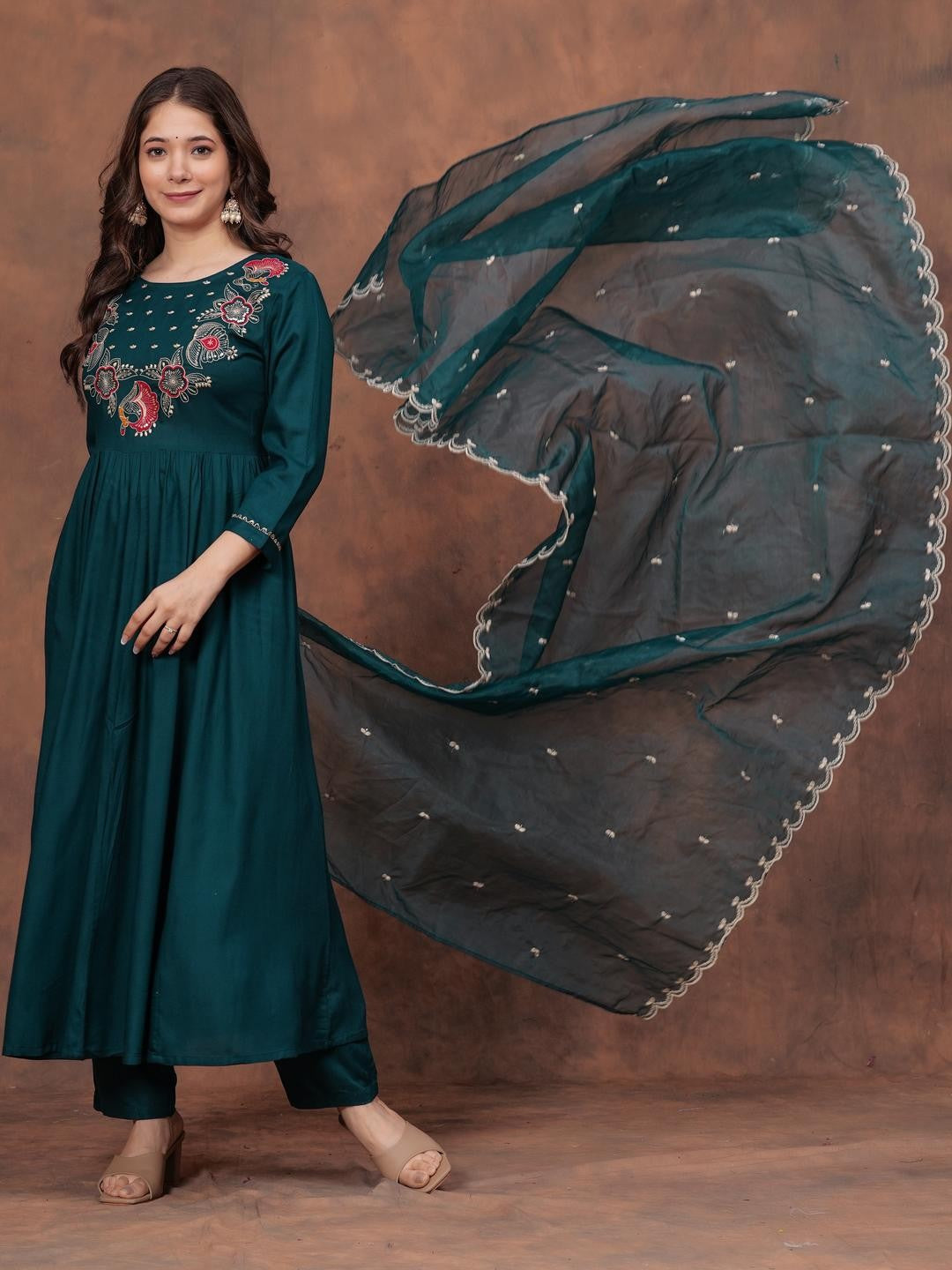 Green Petaline Bloom Rayon Suit Set
