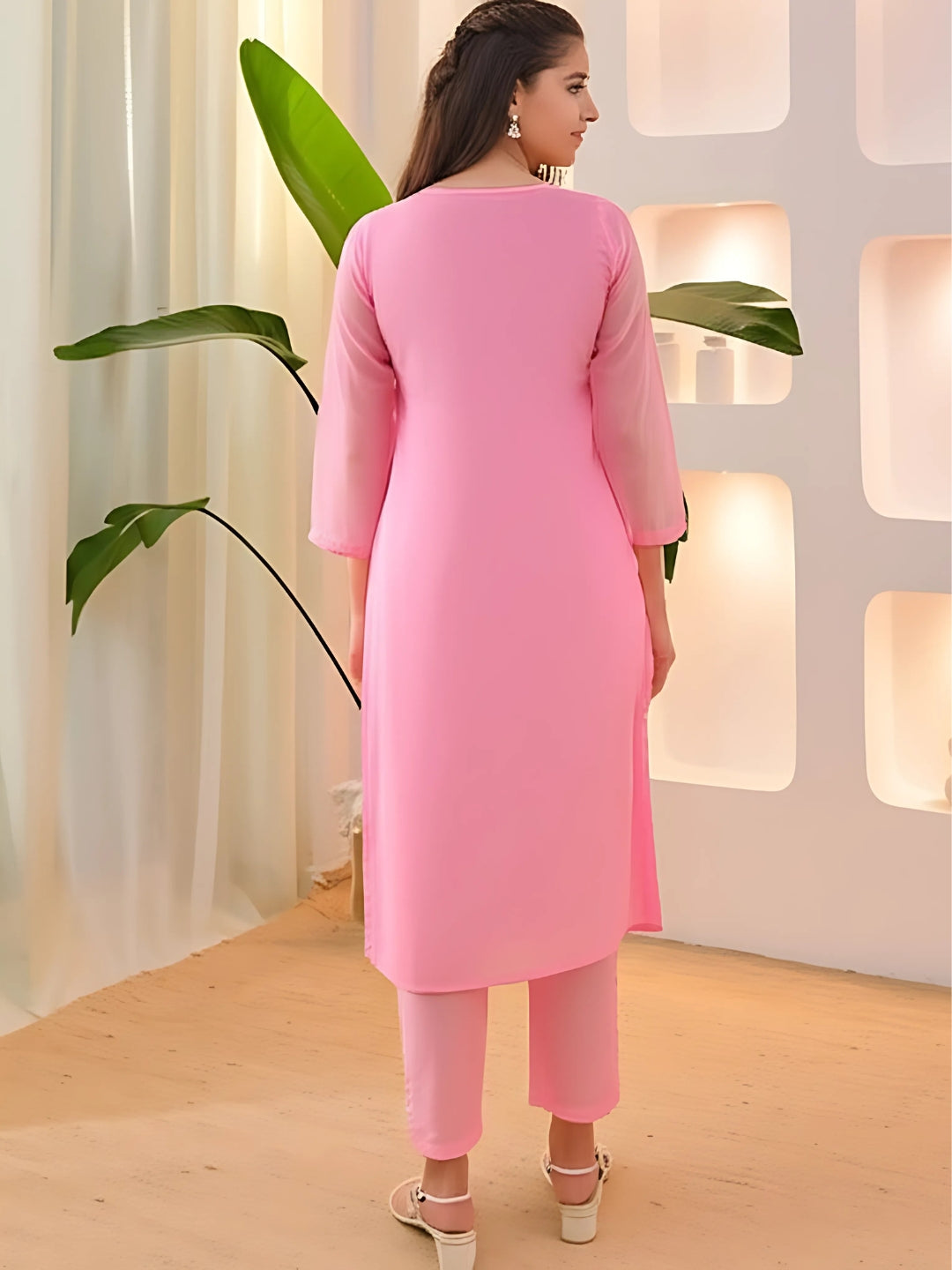 Pink Silk Blend Embroidered Kurta Set