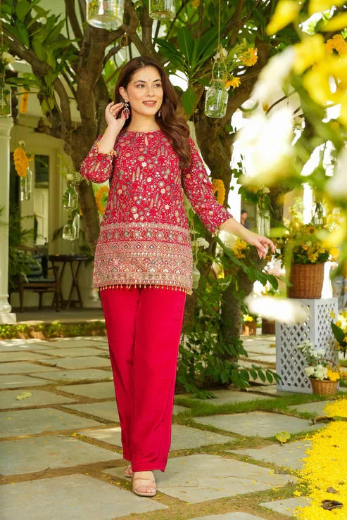 Red Embroidered Heavy Crepe Silk Kurta Pant Set