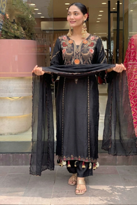 Black Chanderi Embroidered Kurti Set