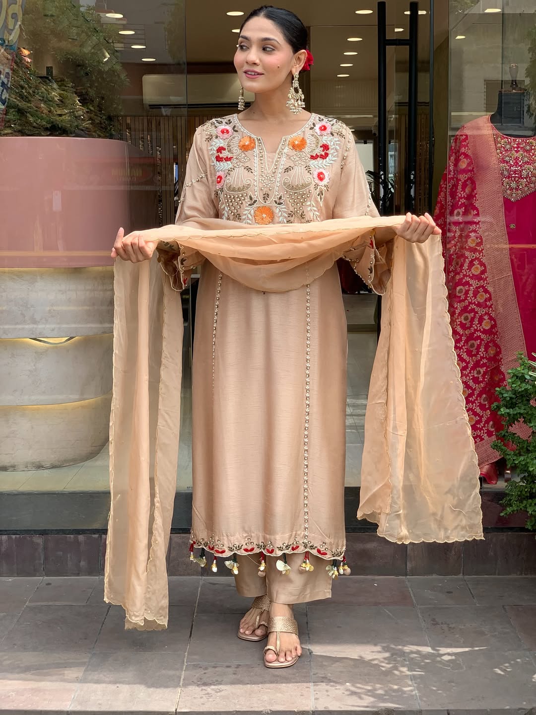Cream Chanderi Embroidered Kurti Set