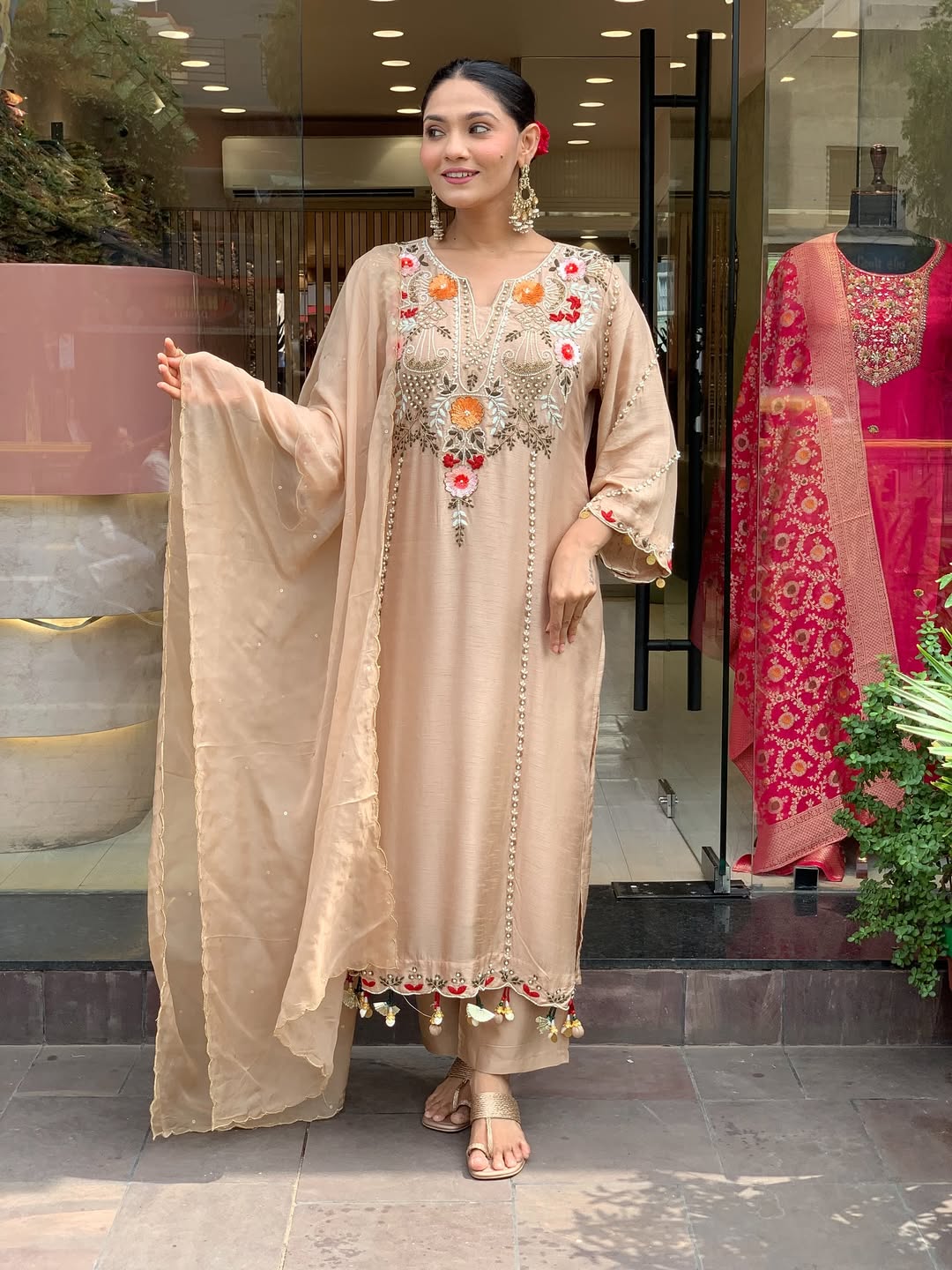 Cream Chanderi Embroidered Kurti Set