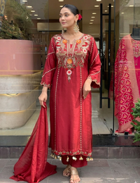 Maroon Chanderi Embroidered Kurti Set