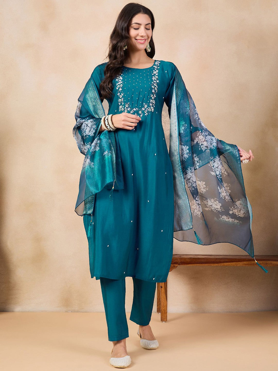 Rama Green Embroidered Chanderi Kurta Pant Set