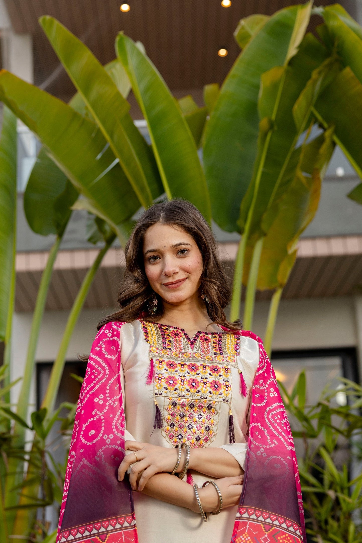 Pink Bandhani Dupatta With Kurta Set
